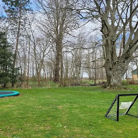 Apartament Privat Pa Landejendommen Frederiks-eg *