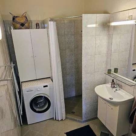 Privat Pa Landejendommen Frederiks-eg * Herlufmagle