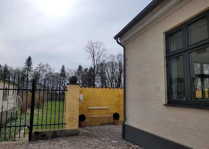 Apartamento Privat Pa Landejendommen Frederiks-eg *
