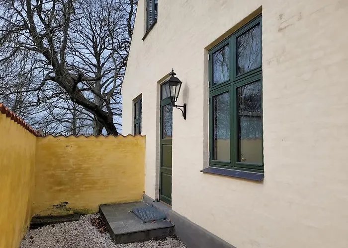 Apartamento Privat Pa Landejendommen Frederiks-eg
