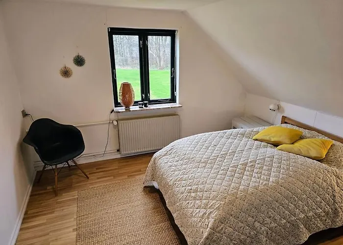 Privat Pa Landejendommen Frederiks-eg Apartamento